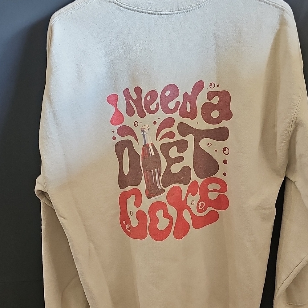 Gildan Heavy Blend Cream Sweatshirt
